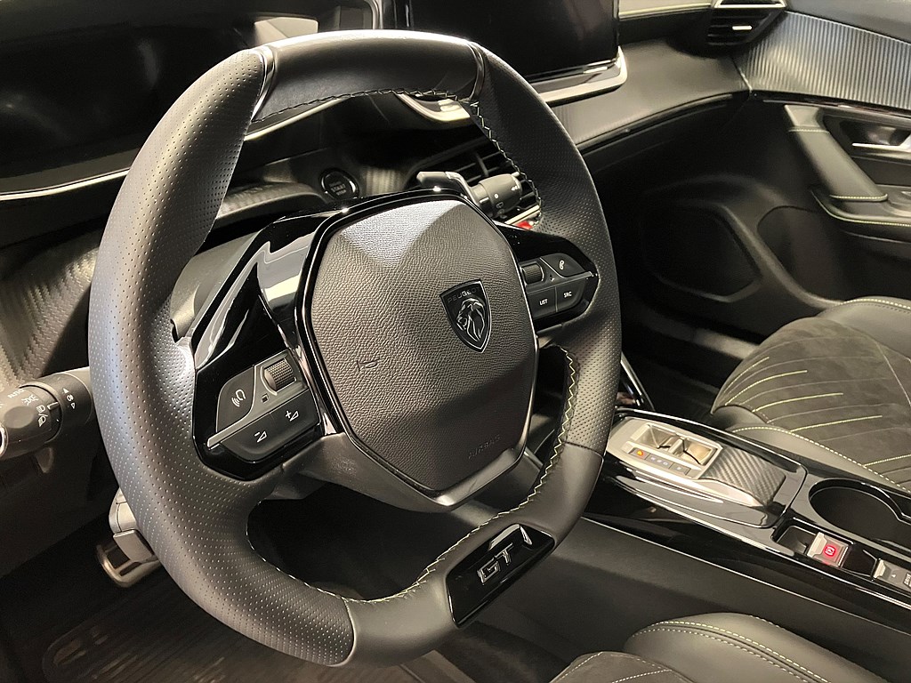 Bild på GT 1.2 PT 130hk Aut - 360-KAMERA, CARPLAY, NAV