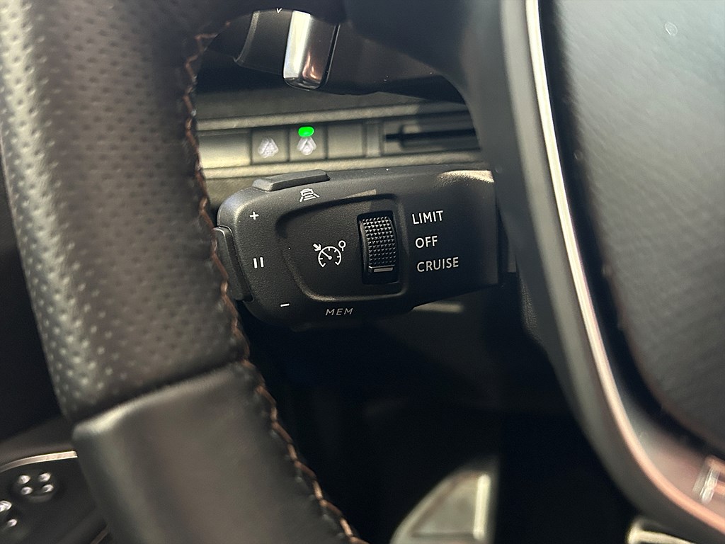 Bild på GT 1.2 PT 130hk Aut - B-KAMERA, CARPLAY