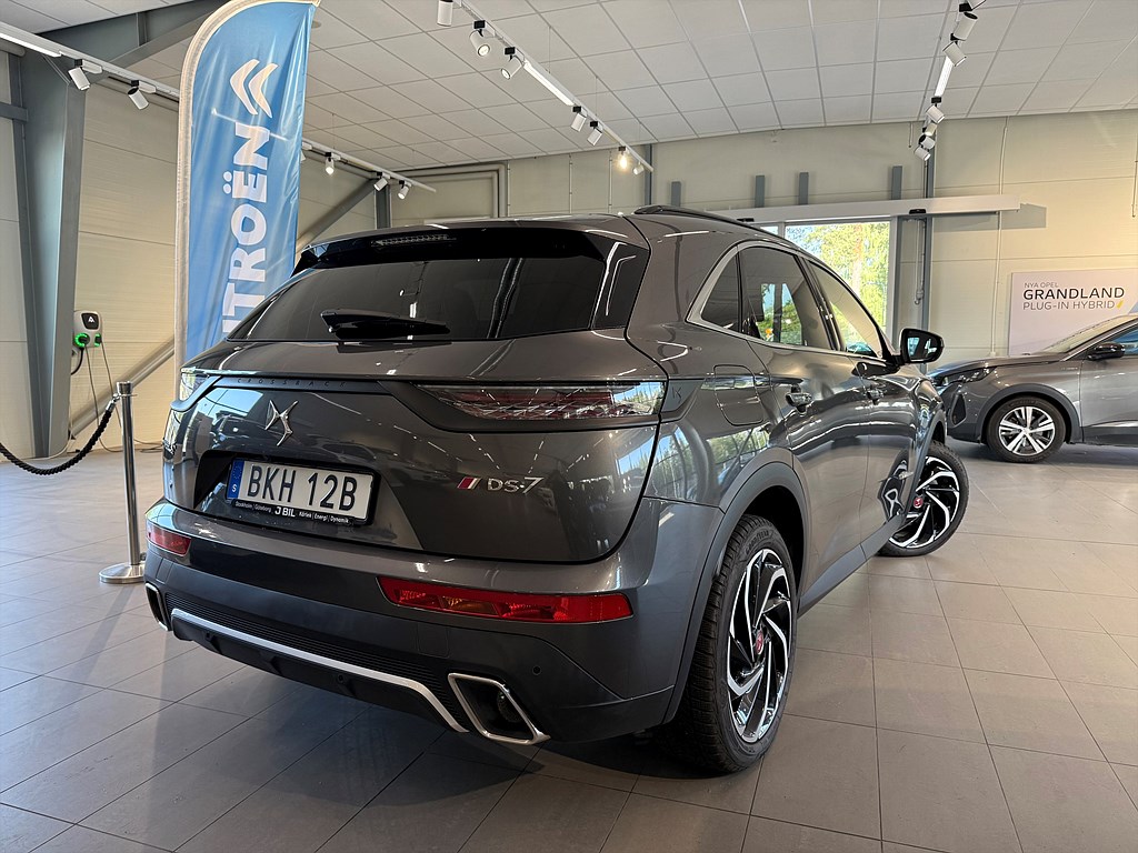 Bild på E-Tense Performance Business 300hk Aut 4x4 - BKAMERA,CARPLAY