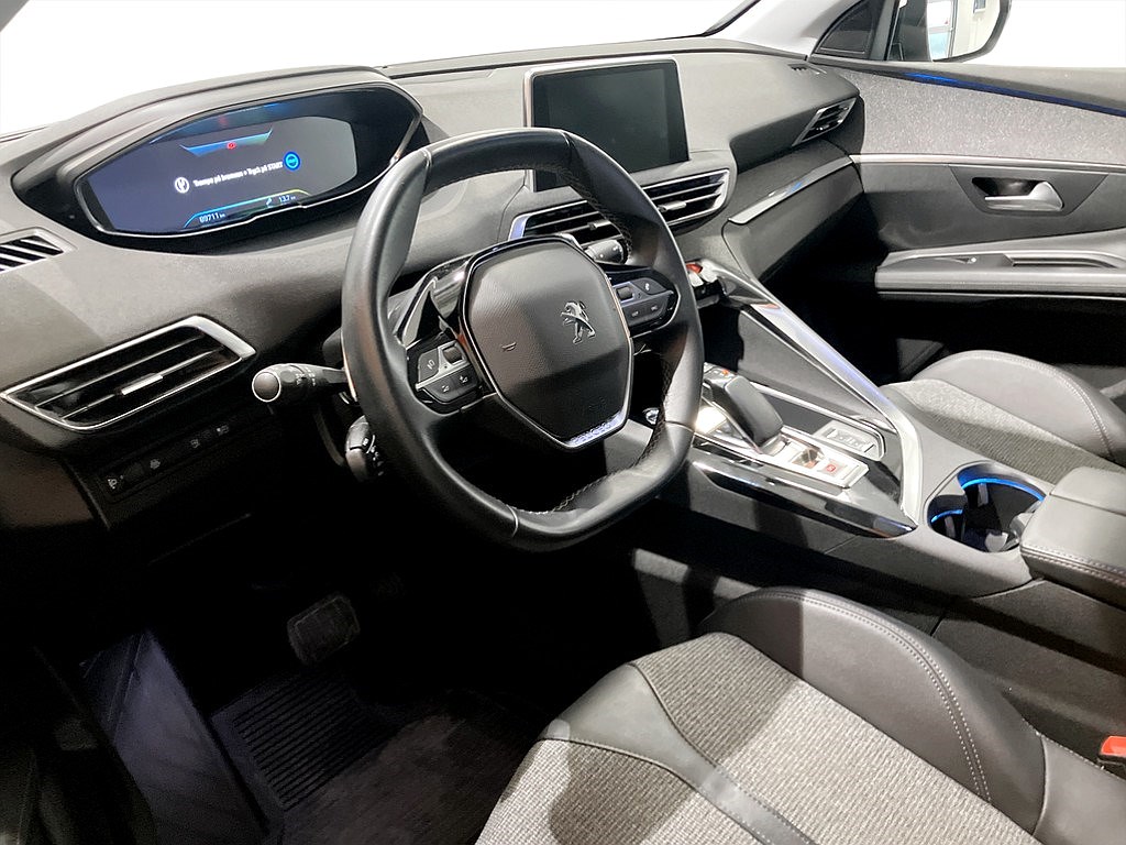 Bild på Allure PHEV 225hk Aut - CARPLAY, MOTORVÄRMARE