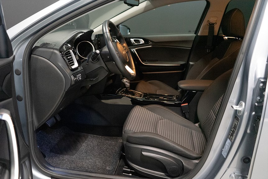 Kia Ceed Sportswagon Plug-in Hybrid Advance 141hk