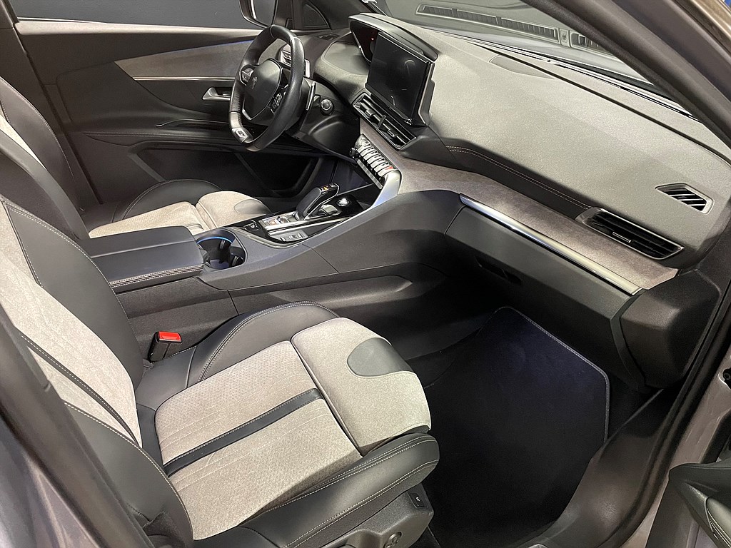 Bild på GT Hybrid4 300hk Aut AWD - 360-KAMERA, CARPLAY