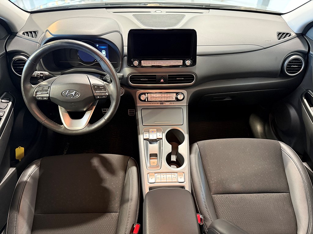 Bild på Electric Advanced 64 kWh 204hk - B-KAMERA, CARPLAY, NAV