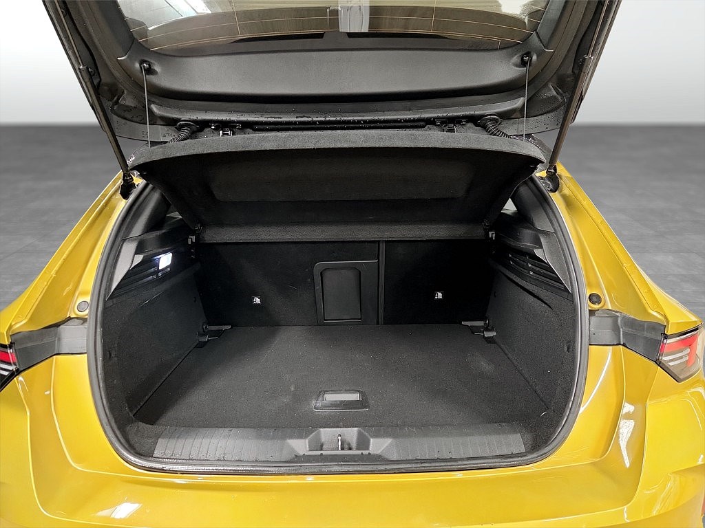 Bild på 5D GS 1.2 PT 130hk Aut - B-KAMERA, CARPLAY