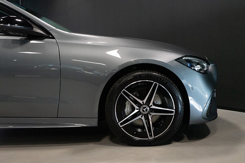 Mercedes-Benz C 300 e AMG Night Premium 313hk
