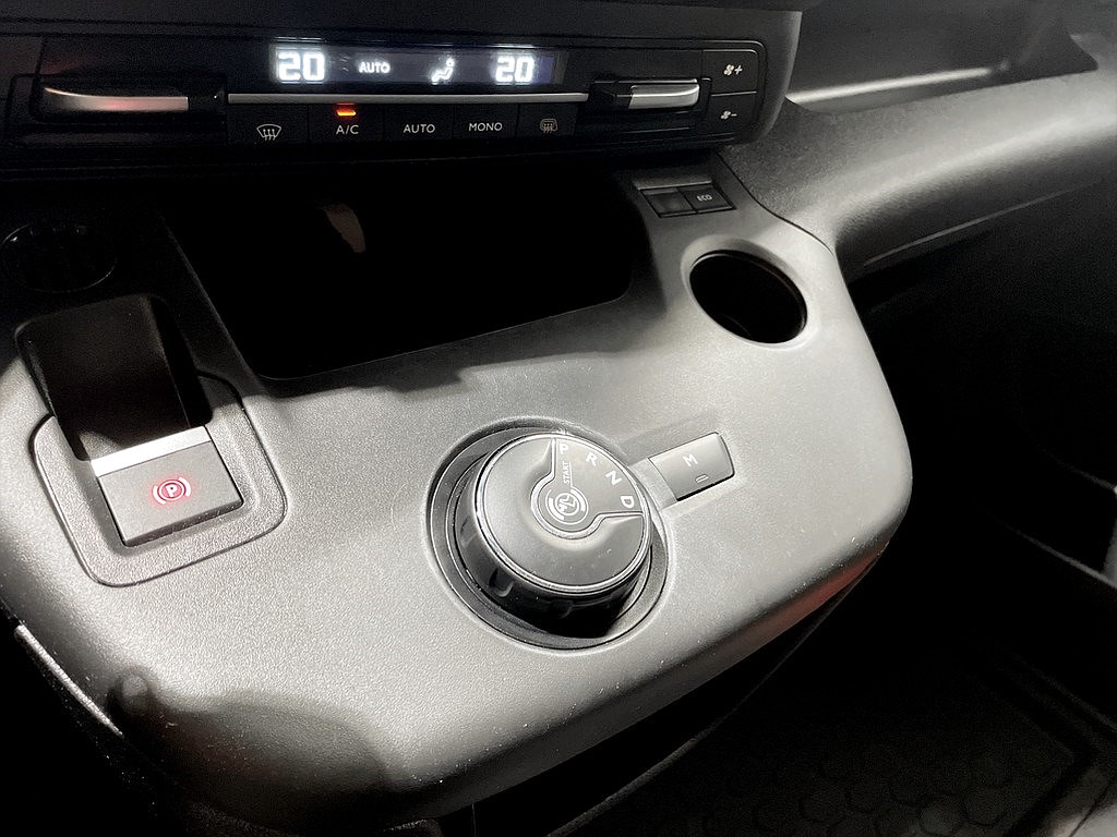 Bild på PRO+ 1.5 BHDi 130hk Aut L2 - B-KAMERA, DRAG