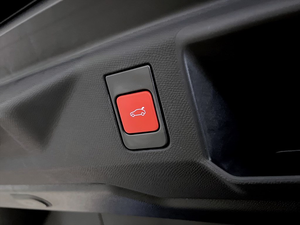 Bild på GT Hybrid 145hk Aut - NYA VINTERHJUL INGÅR!