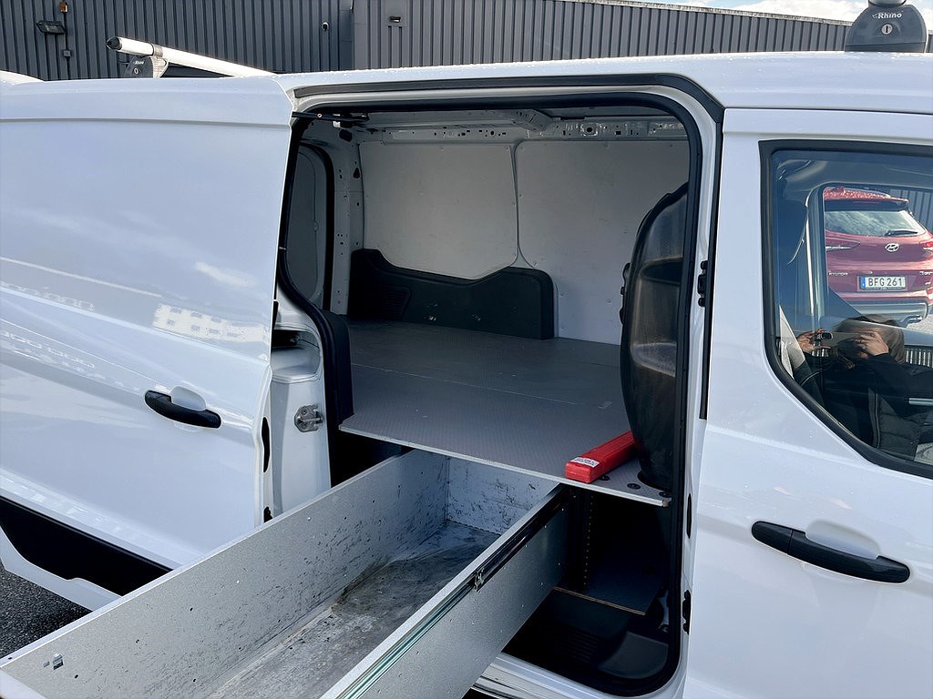 Bild på Connect SYNC 4 230 LWB 1.5 EcoBlue 100hk Aut - B-KAMERA