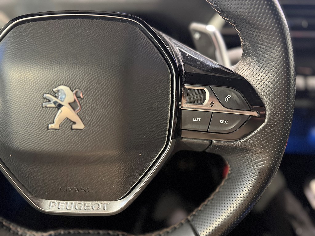 Bild på GT-LINE 1.5 BHDi 130hk Aut - CARPLAY, EN ÄGARE
