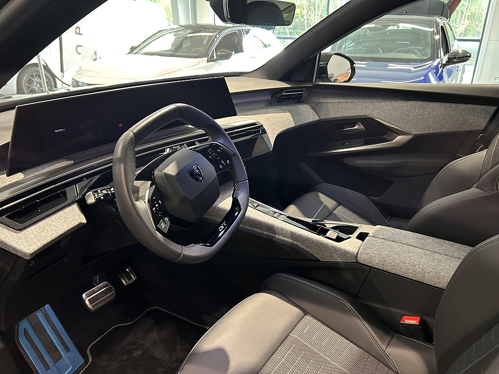 Bild på GT Hybrid 145hk Aut - 7-SITS,B-KAMERA,NAV