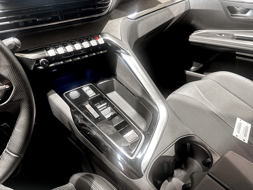 Bild på GT 1.2 PT 130hk Aut - B-KAMERA,NAVI,CARPLAY