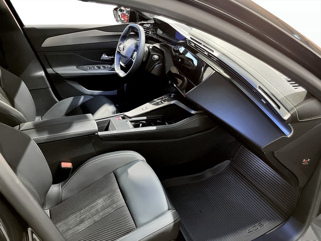 Bild på GT Hybrid 1.2 PT 136hk Aut - 360-KAMERA, RATTVÄRME