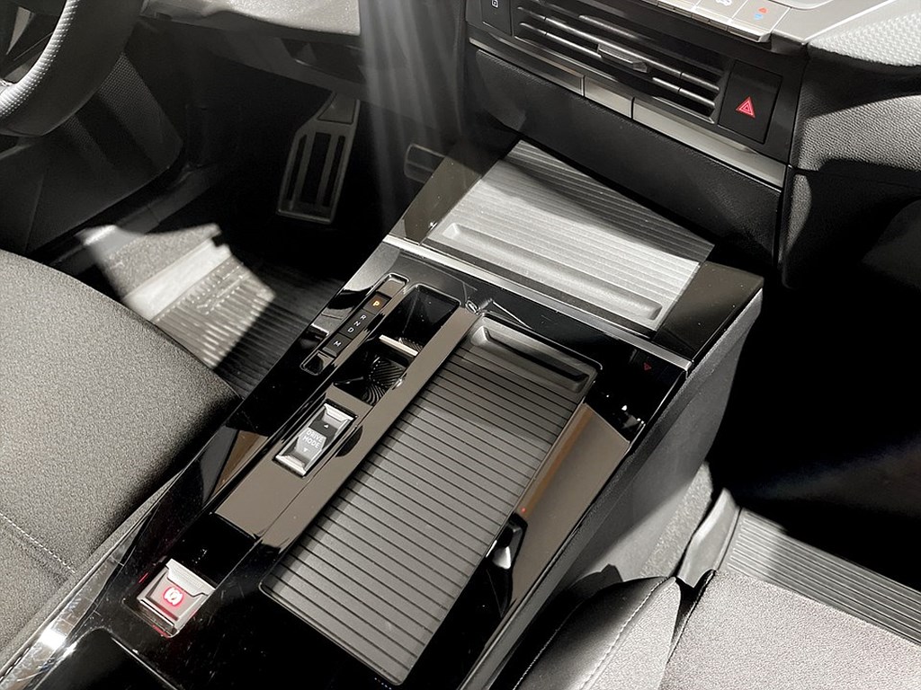 Bild på ST GS 1.2 PT 130hk Aut - B-KAMERA, KEYLESS