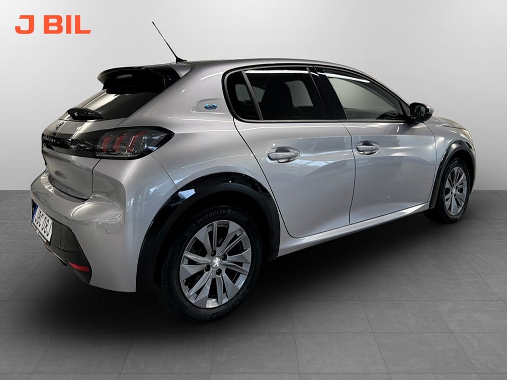 Bild på Allure Pack 50kWh 136hk Aut - B-KAMERA, NAVI