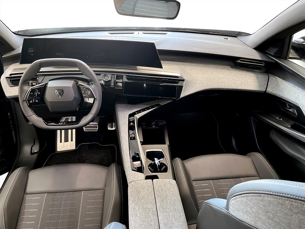 Bild på GT Hybrid 145hk Aut - B-KAMERA, RATTVÄRME