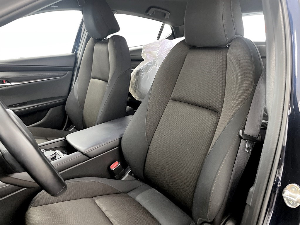 Bild på Hatchback Sky 2.0 150hk - B-KAMERA, CARPLAY