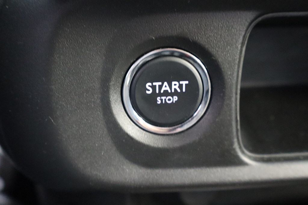 Bild på Shine 1.2 VTi 83hk - B-KAMERA, CARPLAY