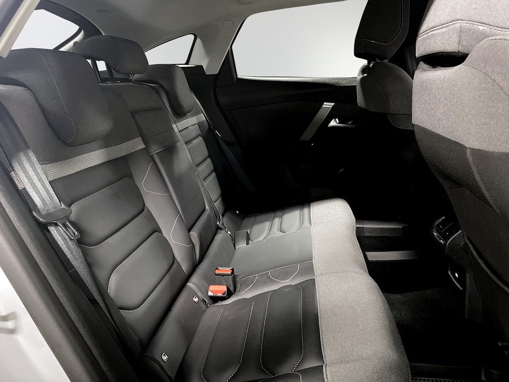 Bild på Shine 1.2 PT 130hk Aut - 360-KAMERA, CARPLAY