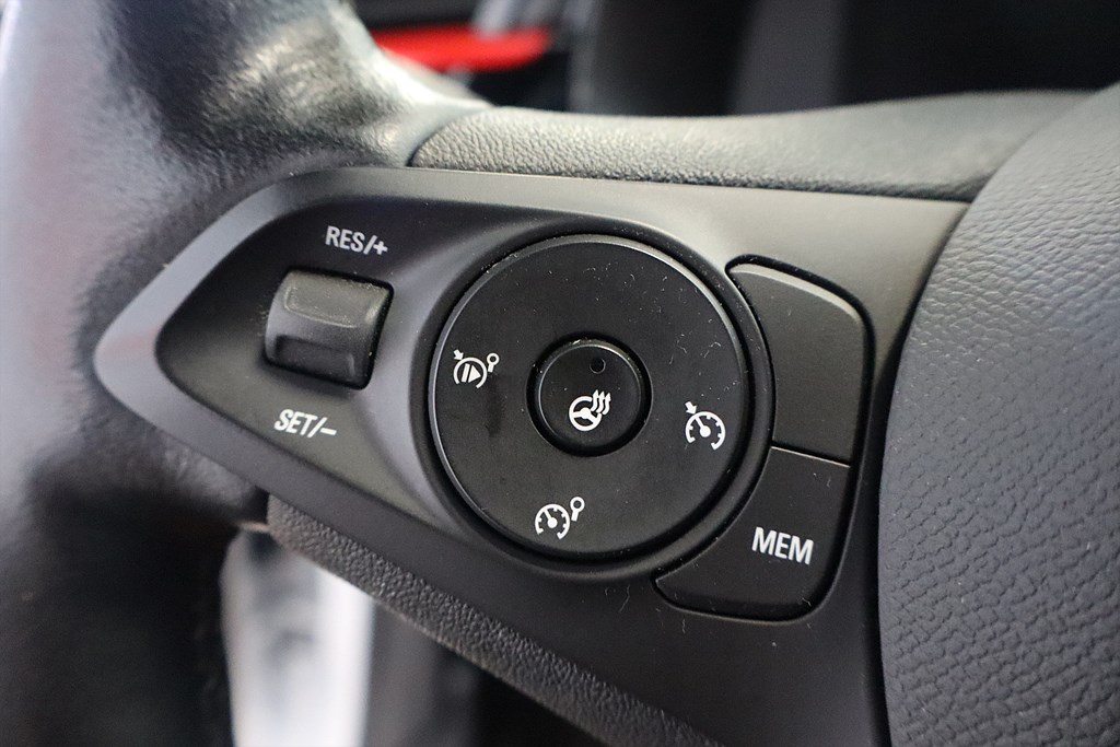Bild på GSI 50kWh 136hk Aut - B-KAMERA,CARPLAY,RATTVÄRME