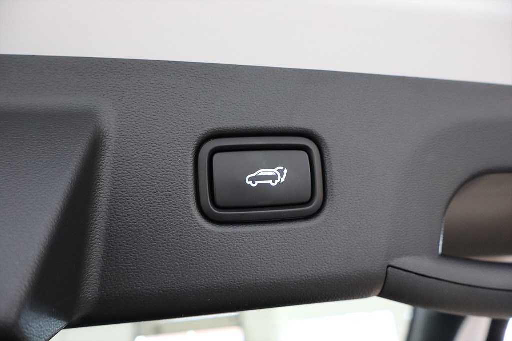 Bild på Advanced hybrid 230hk Aut AWD - DRAG, B-KAMERA, 1 ÄGARE