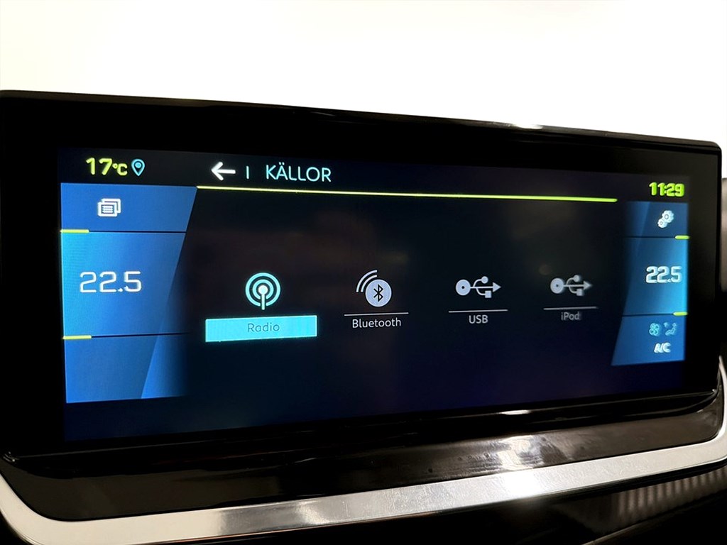 Bild på Allure Pack 50kWh 136hk Aut - B-KAMERA, NAVI