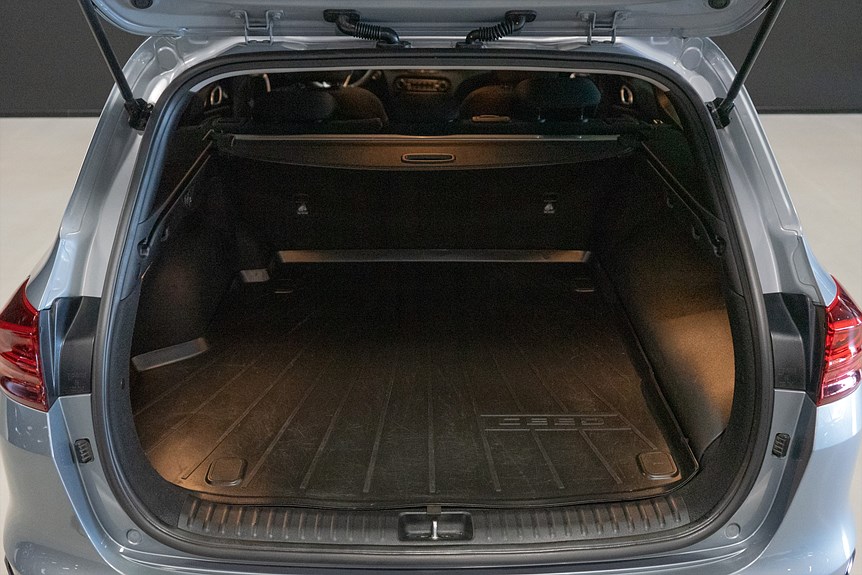 Kia Ceed Sportswagon Plug-in Hybrid Advance 141hk