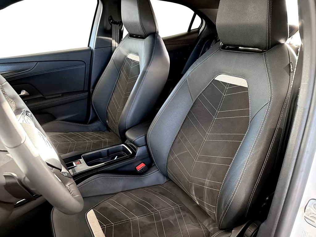 Bild på Ultimate 1.2 Turbo 130hk Aut - B-KAMERA, CARPLAY
