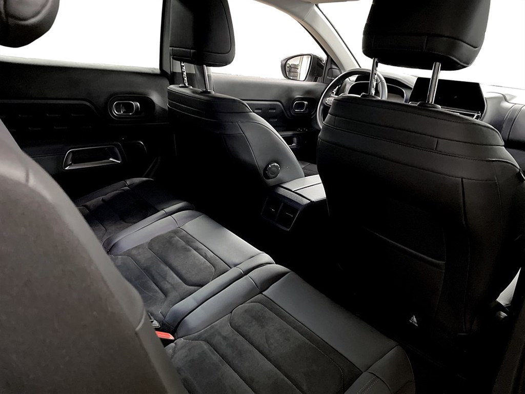 Bild på Aircross Shine 1.2 PT 130hk Aut - B-KAMERA, CARPLAY