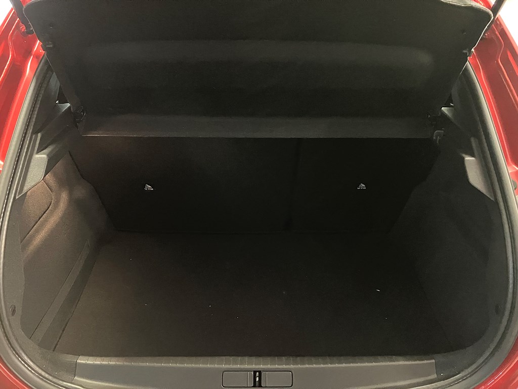 Bild på Allure Pack 1.2 PT 100hk - B-KAMERA, CARPLAY