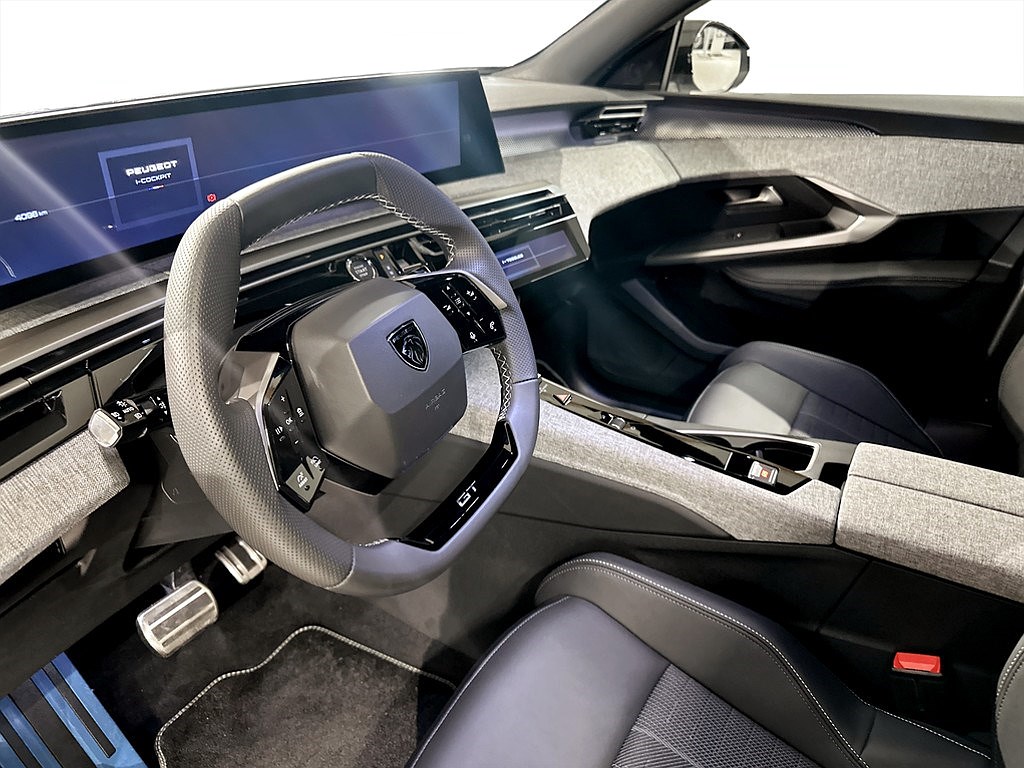 Bild på GT Hybrid 145hk Aut - NYA VINTERHJUL INGÅR!