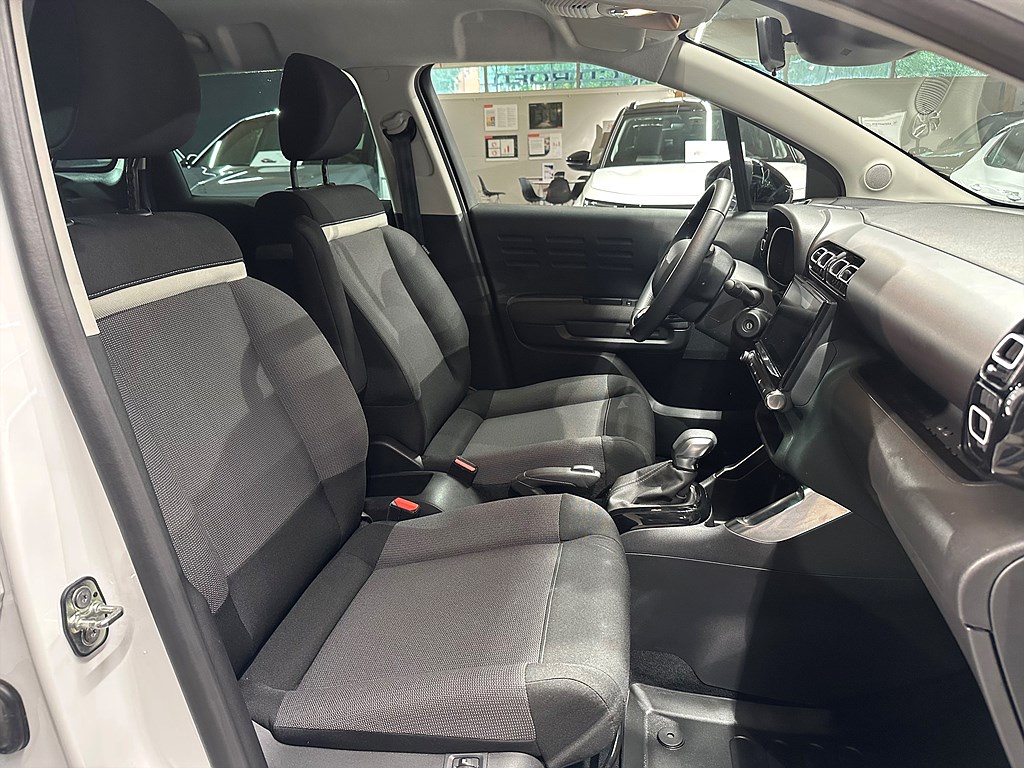Bild på Shine 1.2 PT 130hk Aut - CARPLAY, P-SENSORER