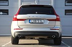 Volvo XC60 B4 AWD Momentum Advanced