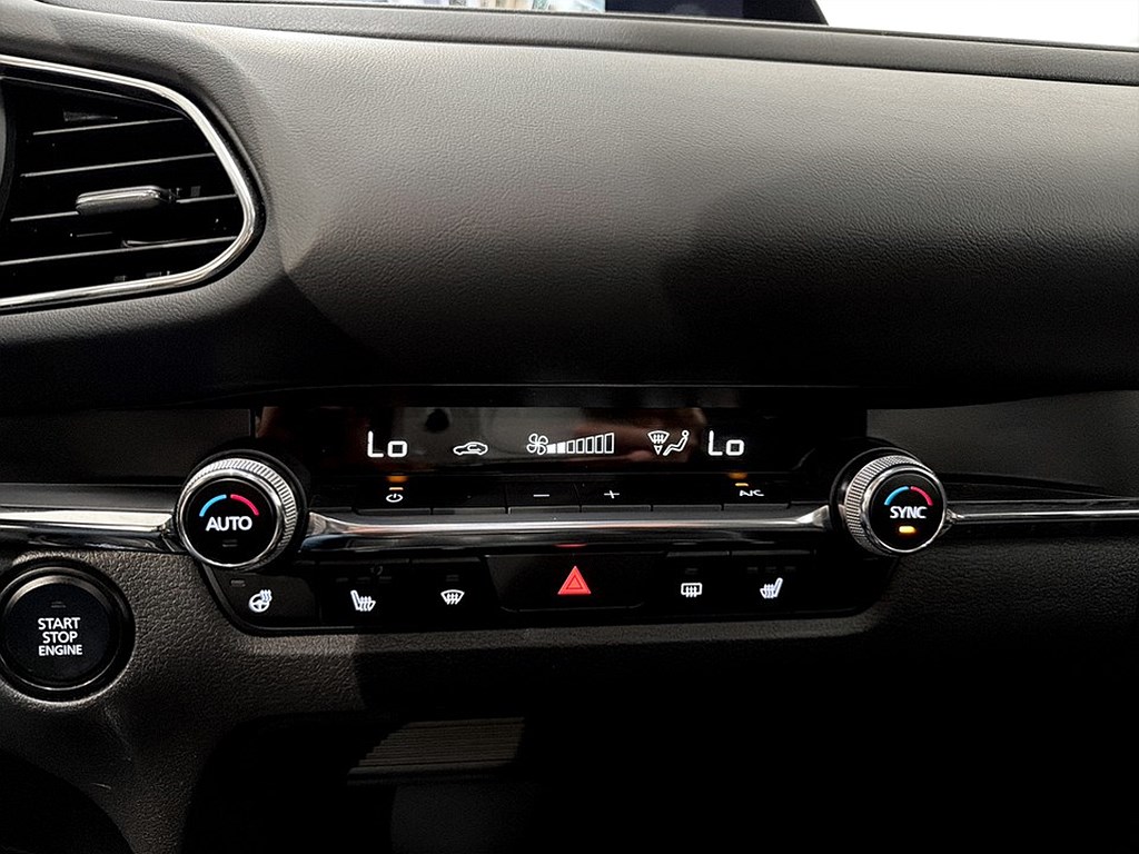 Bild på Sky 2.0 SKYACTIV-X M 150hk Aut - B-KAMERA, CARPLAY