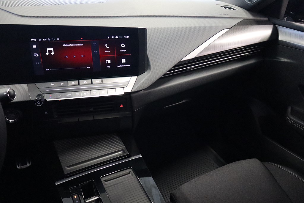 Bild på ST GS 1.2 PT 130hk Aut - B-KAMERA, CARPLAY