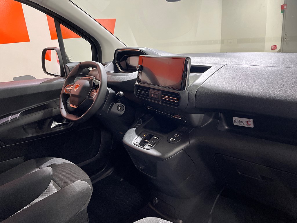 Bild på Crew Cab 1,5 BlueHDi 130hk Aut - EDITION! SERVICE & VINTERHJUL INGÅR!