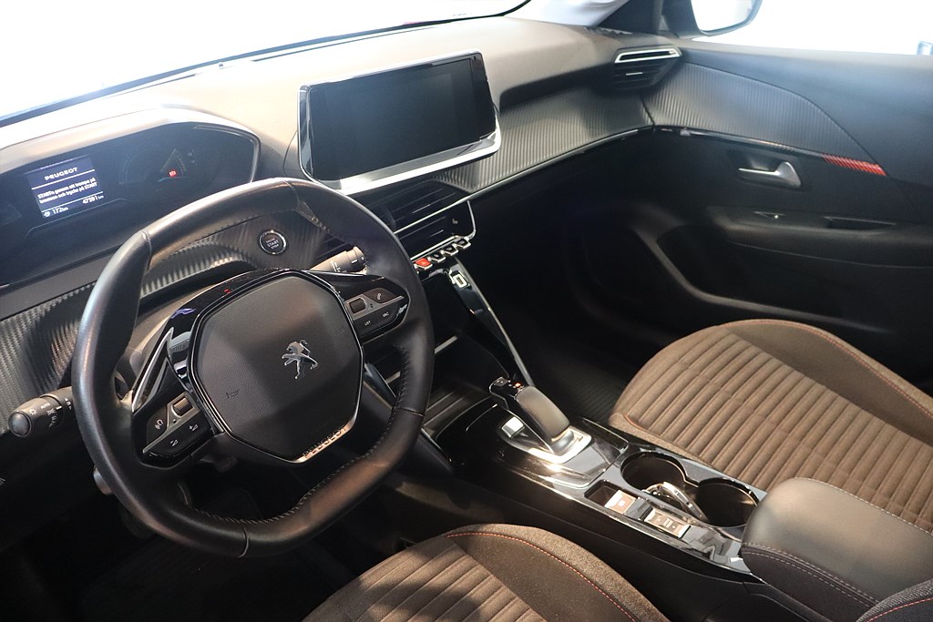 Bild på Active Pack 50kWh 136hk Aut - CARPLAY, BACKSENSORER