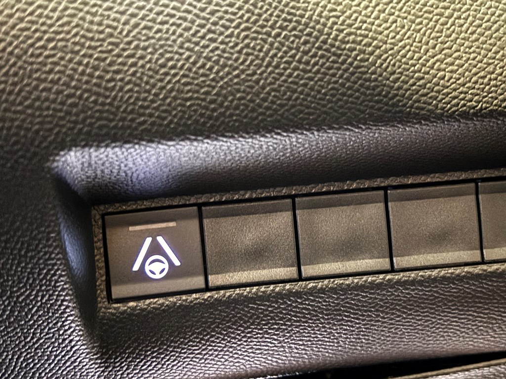 Bild på GT 1.2 PT 130hk Aut - B-KAMERA, CARPLAY