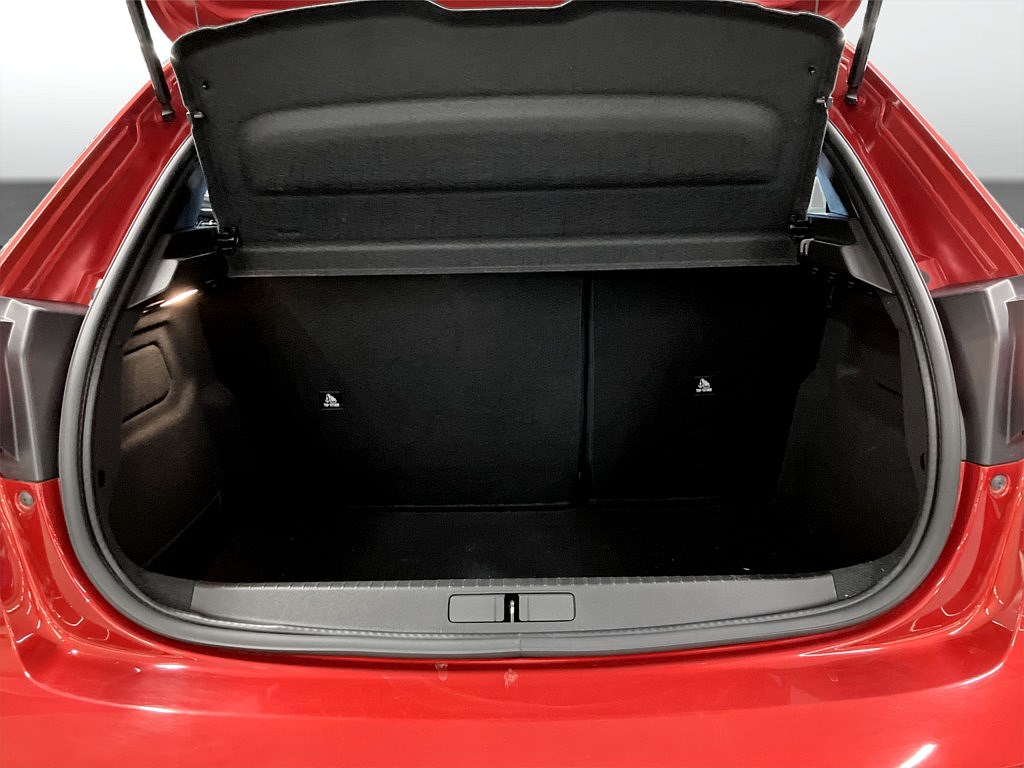 Bild på Allure Pack 1.2 PT 100hk - B-KAMERA, CARPLAY
