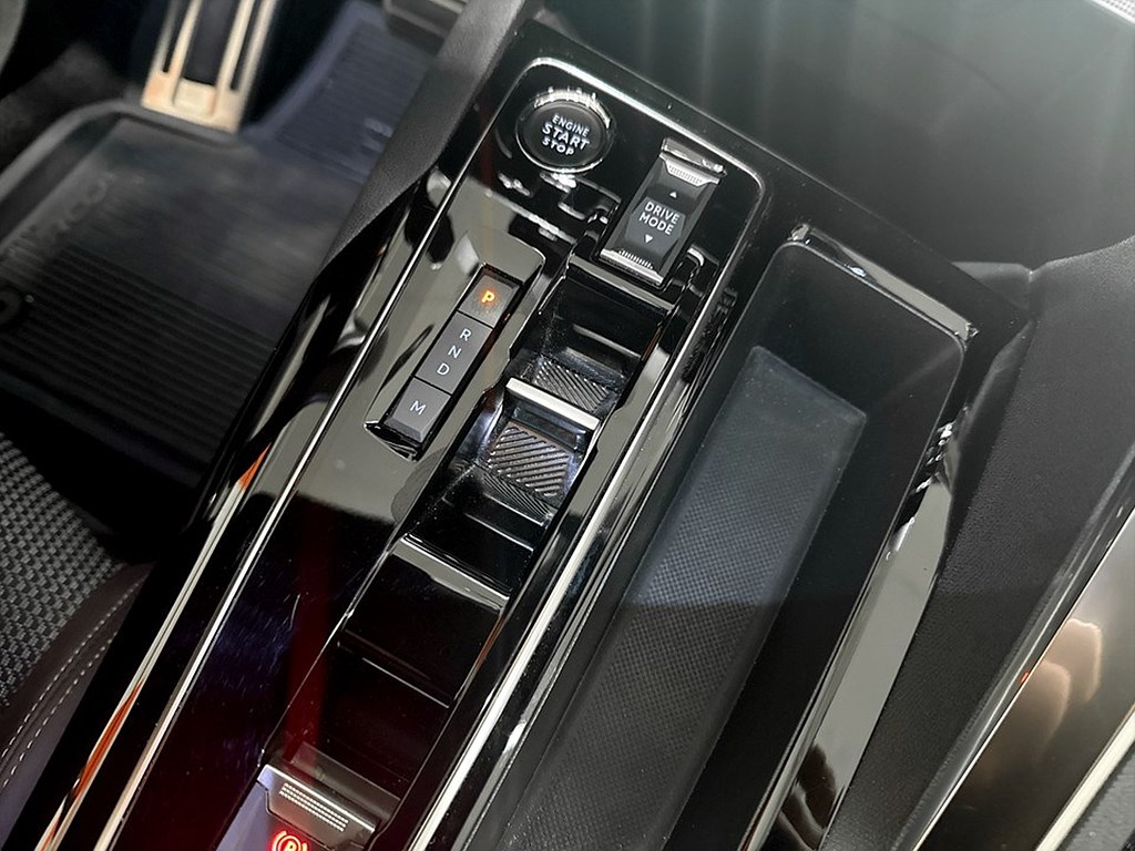 Bild på GT 1.2 PT 130hk Aut - B-KAMERA, DRAG