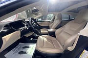 Tesla Model S 85D 423HK CCS 7Sits Luftfjädring, panoramaglastak