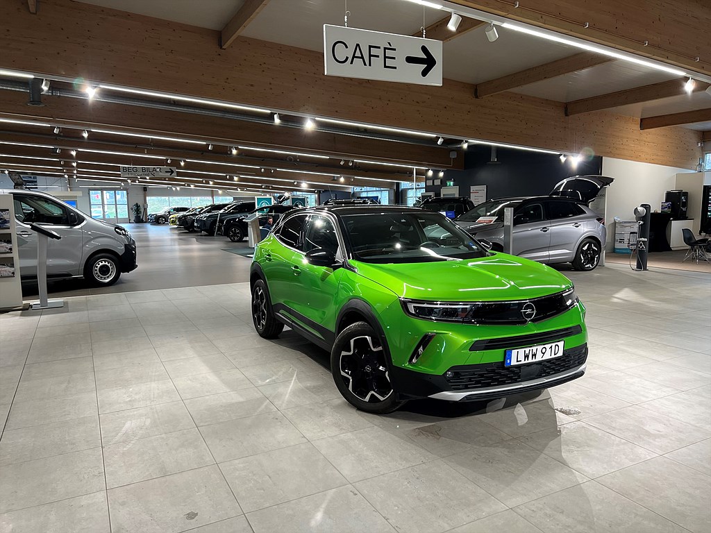 Bild på Ultimate 1.2 PT 130hk Aut - BACKKAMERA, CARPLAY