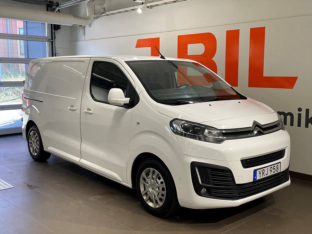 Bild på Business PRO+ 1.6 BHDi 115hk L2 - WEBASTO, B-KAMERA, KAMREM BYTT, NYSERVAD