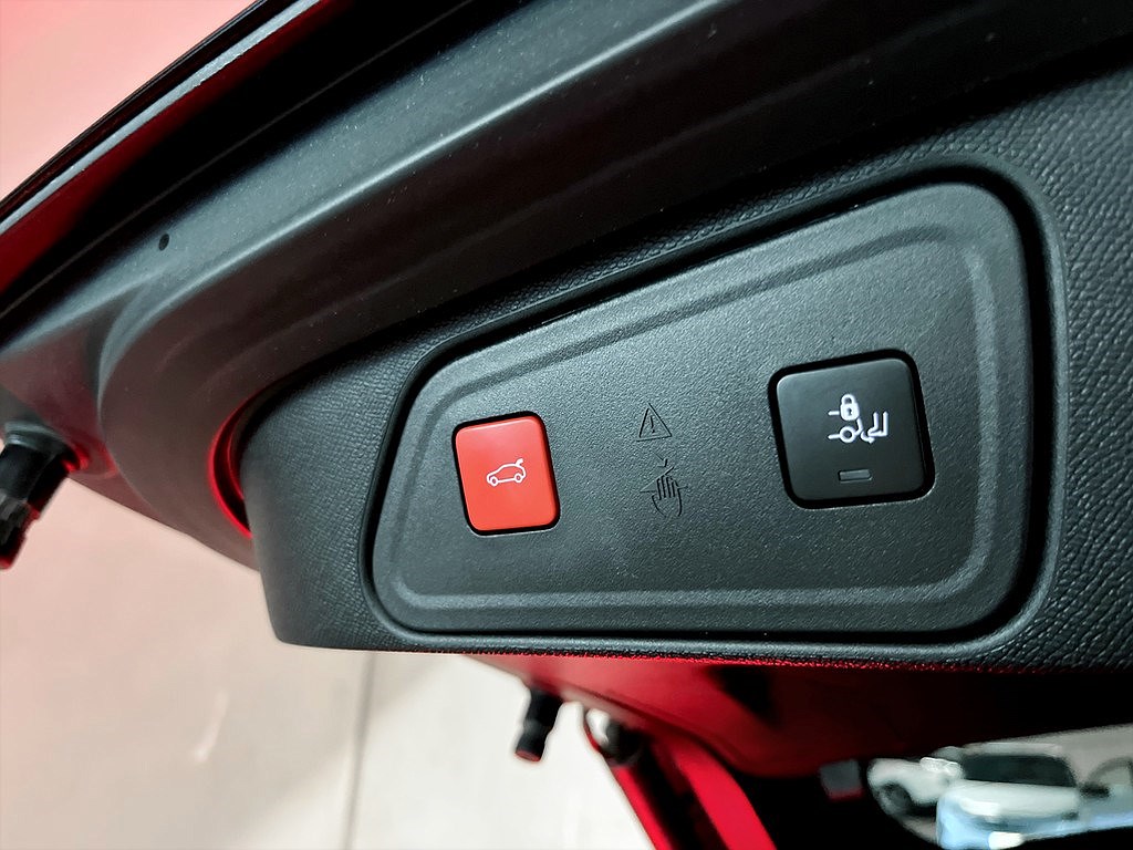 Bild på GT Hybrid4 300hk Aut AWD - ELSTOL, SKINN