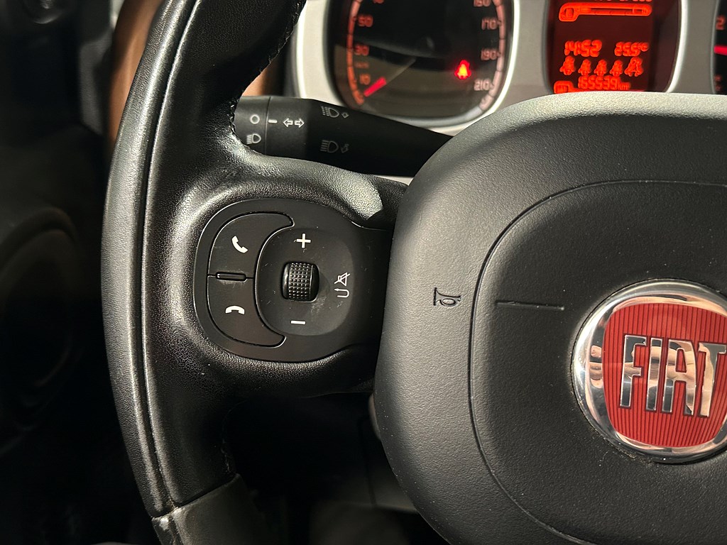 Bild på Cross 0.9 TwinAir 90hk AWD - M-VÄRM, DRAG, AUX