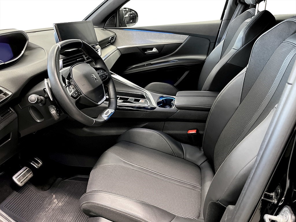 Bild på GT 1.2 PT 130hk Aut - B-KAMERA, CARPLAY