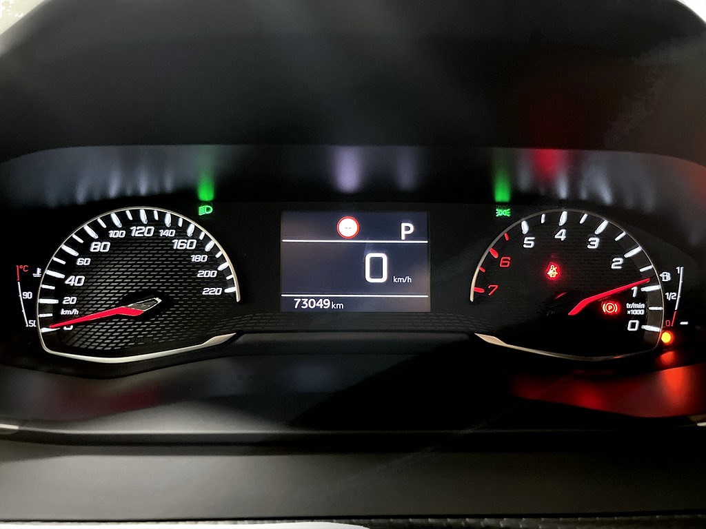 Bild på Active Pack 1.2 PT 130hk Aut - CARPLAY, FARTHÅLLARE