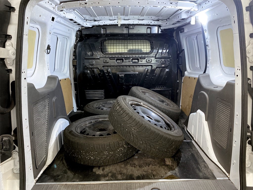 Bild på Connect 220 SWB 1.5 EcoBlue 100hk Aut - DRAG, B-KAMERA