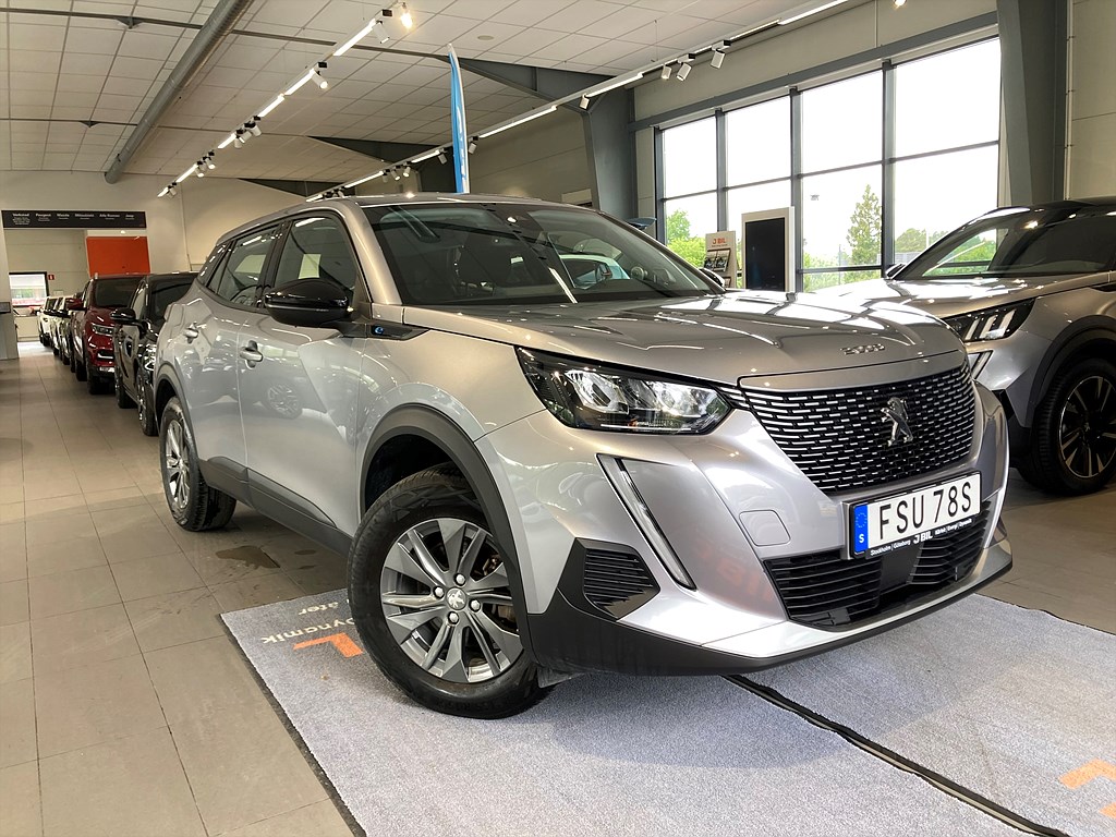 Bild på Active Pack 50kWh 136hk Aut - CARPLAY, BACKSENSORER
