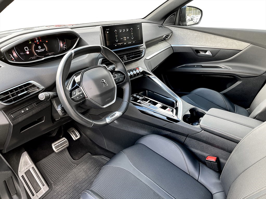 Bild på GT 1.2 PT 130hk Aut - B-KAMERA, CARPLAY