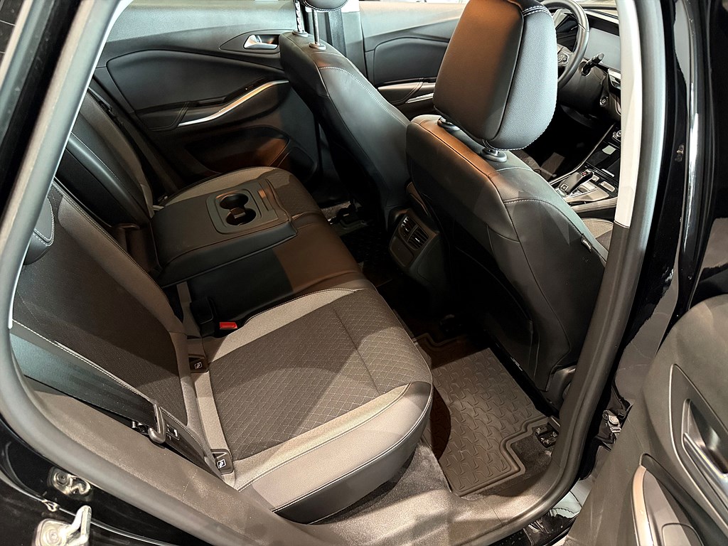 Bild på GS-Line 1.2 PT 130hk Aut - B-KAMERA, CARPLAY